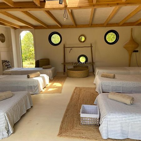 The4Elements Bed & Breakfast Монда Екстериор снимка